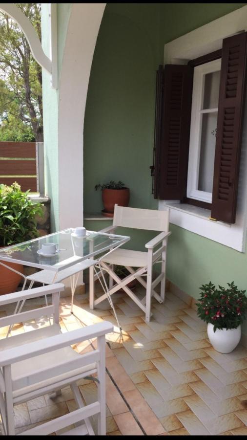 Tina Country * Acharavi (Corfu)